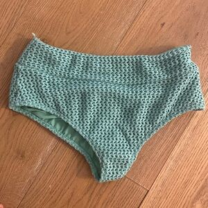 Montce Bottoms Crochet (read description!!)